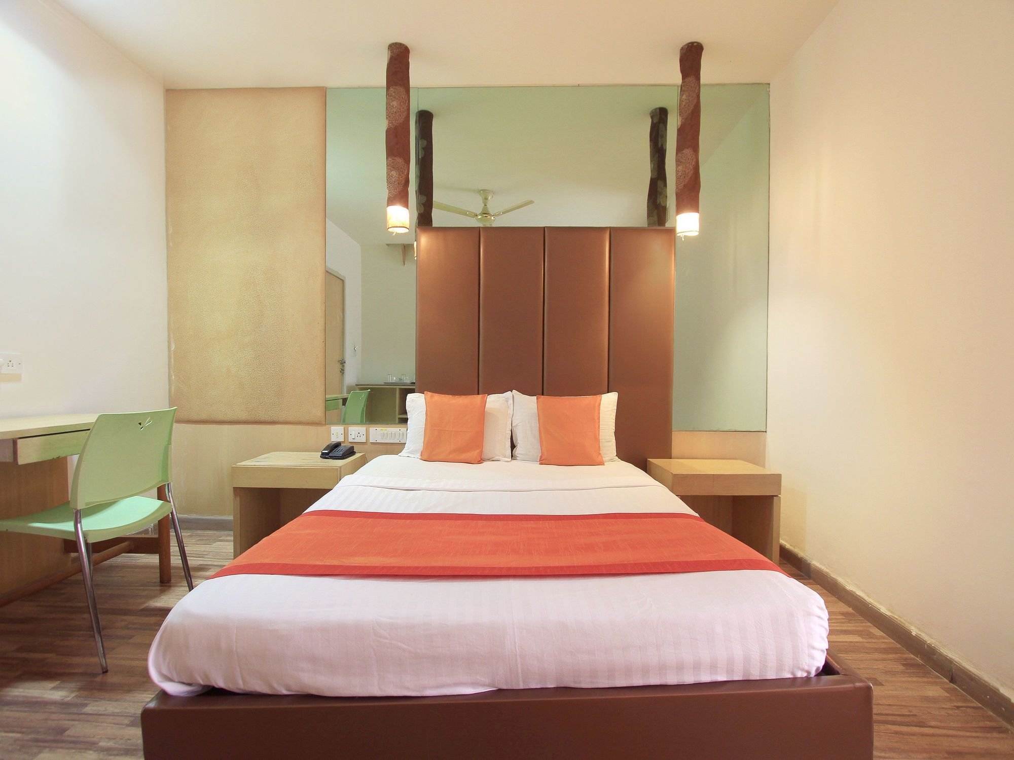 Purple Inn Boutique Hotel Mysuru Zewnętrze zdjęcie